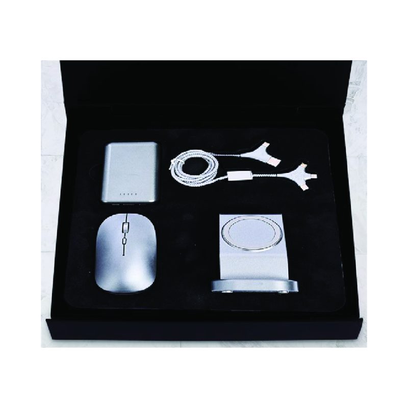 MagSet tech gift set with charger, power bank, mouse, and cable